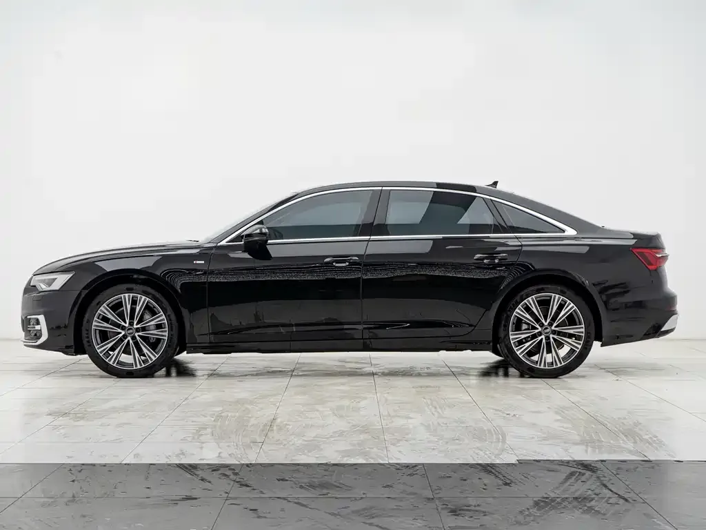Audi A6L — фото 4