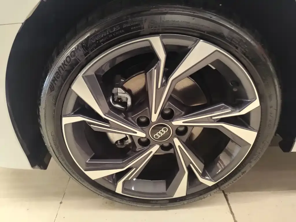 Audi A3 2025 из CN, фото 7