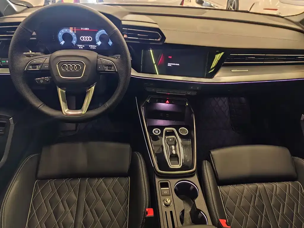Audi A3 2025 из CN, фото 9