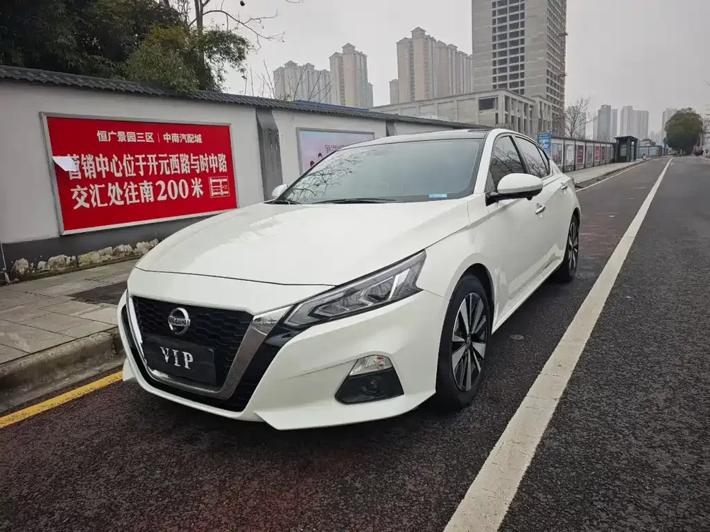 Nissan Teana 2022 из CN, фото 1