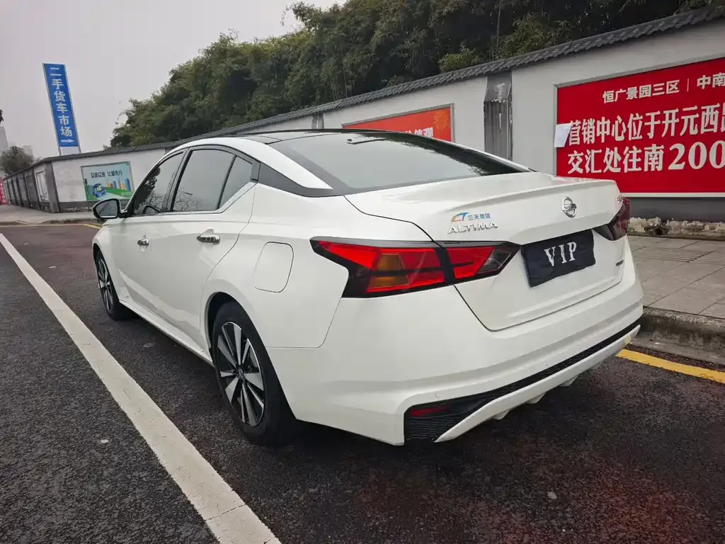 Nissan Teana 2022 из CN, фото 9