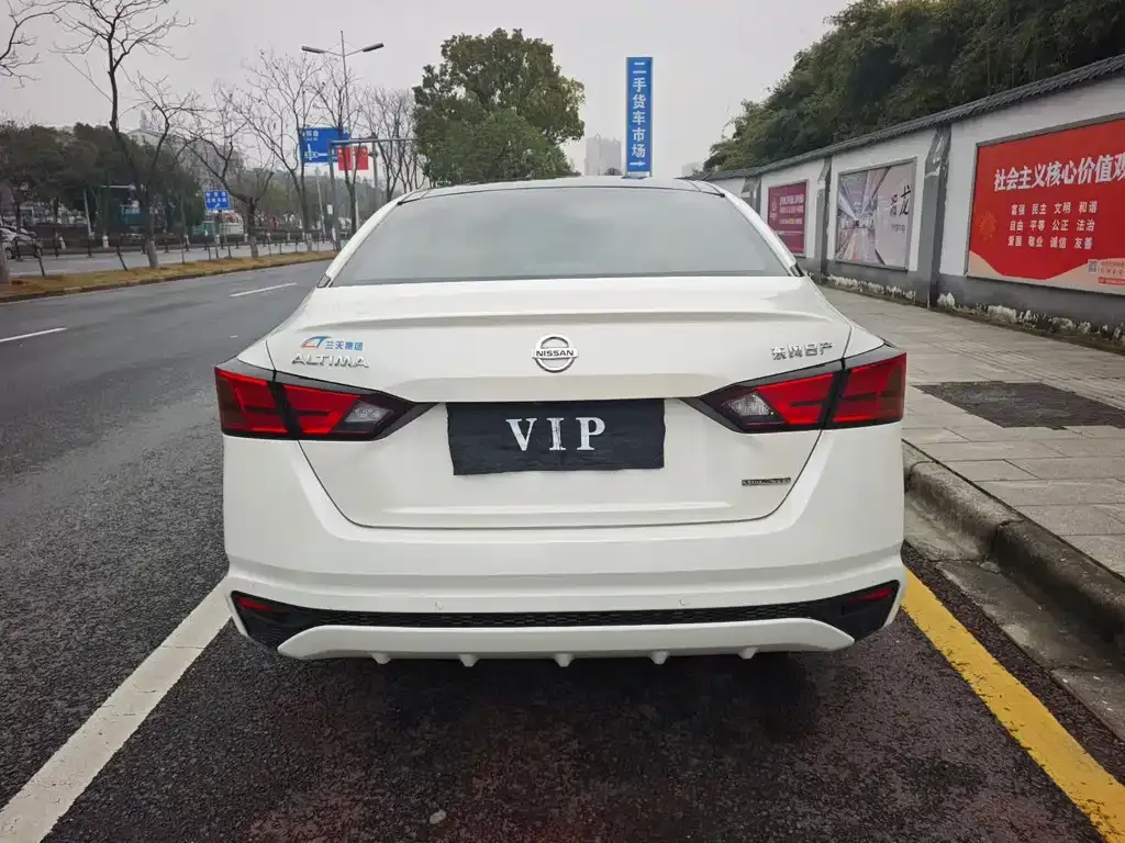Nissan Teana 2022 из CN, фото 4