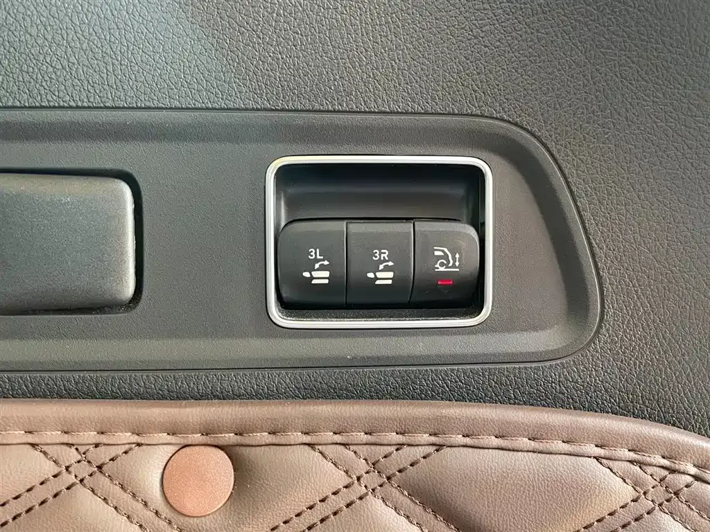 Mercedes-Benz GLS 2022 из CN, фото 10