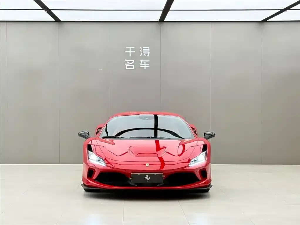 Ferrari F8 — фото 9