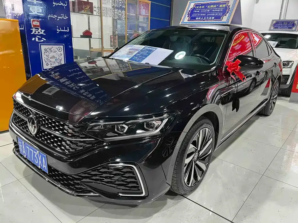Volkswagen Passat 2021 из CN, фото 1