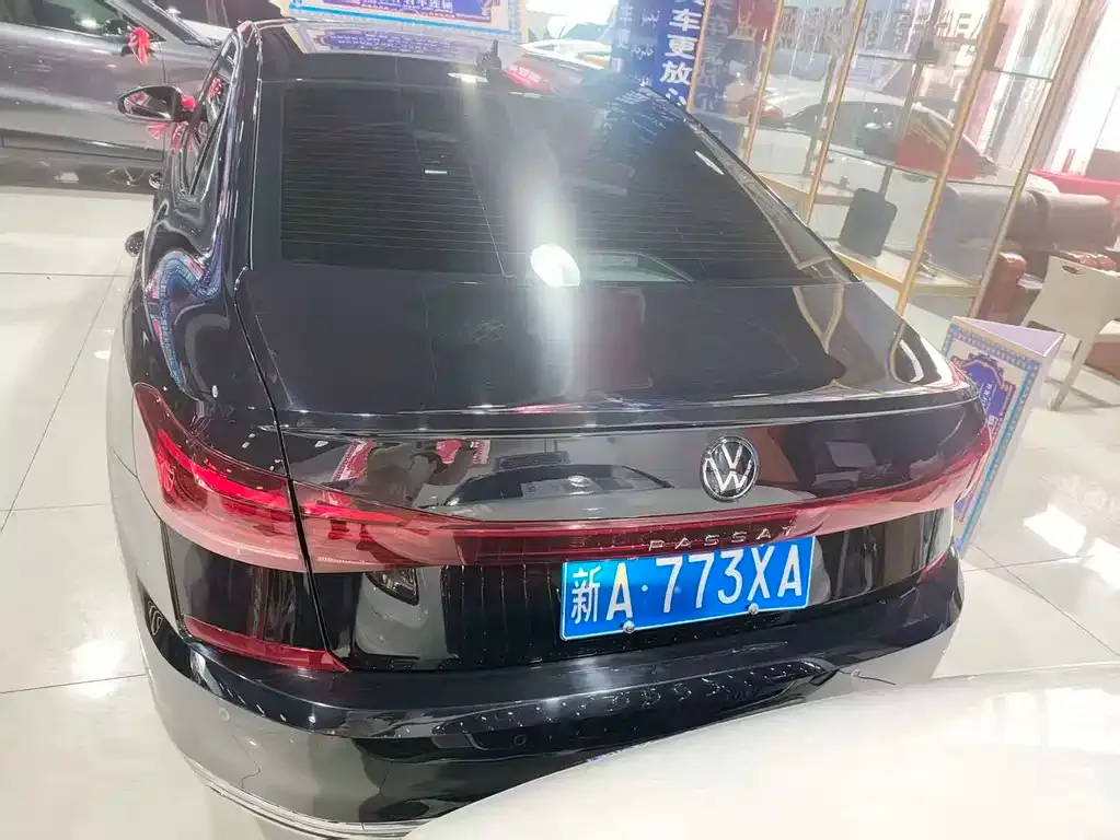 Volkswagen Passat 2021 из CN, фото 2