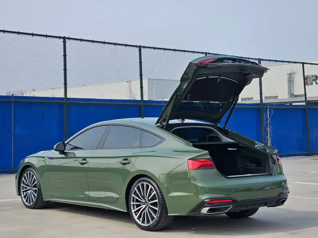 Audi A5 (Import) 2023 из CN, фото 3