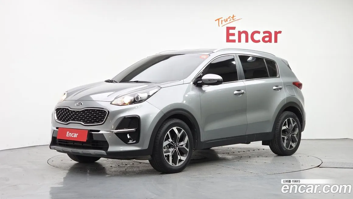 Kia Sportage — фото 1