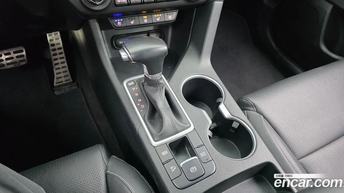 Kia Sportage — фото 5