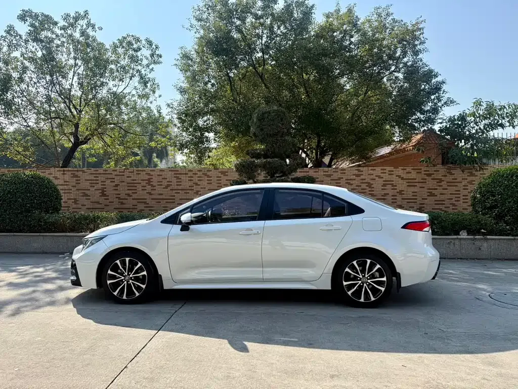 Toyota Levin 2024 из CN, фото 5