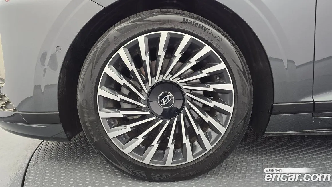 Hyundai Grandeur 2023 из KR, фото 3