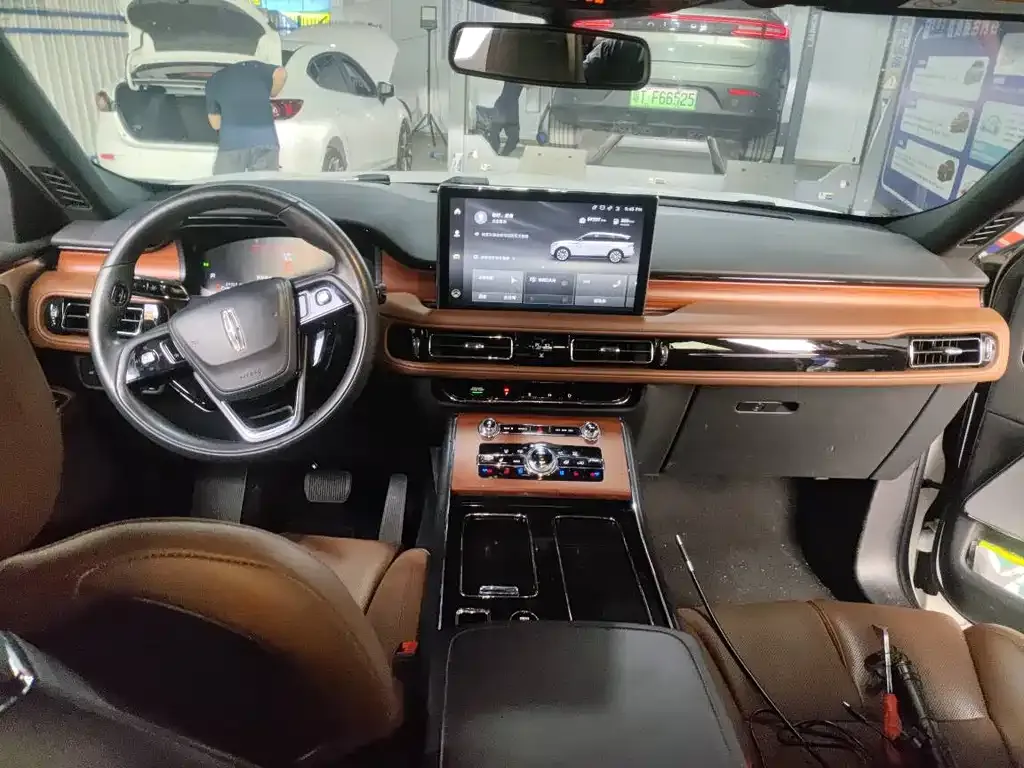 Lincoln Aviator 2022 из CN, фото 4