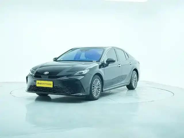Toyota Camry 2025 из CN, фото 1
