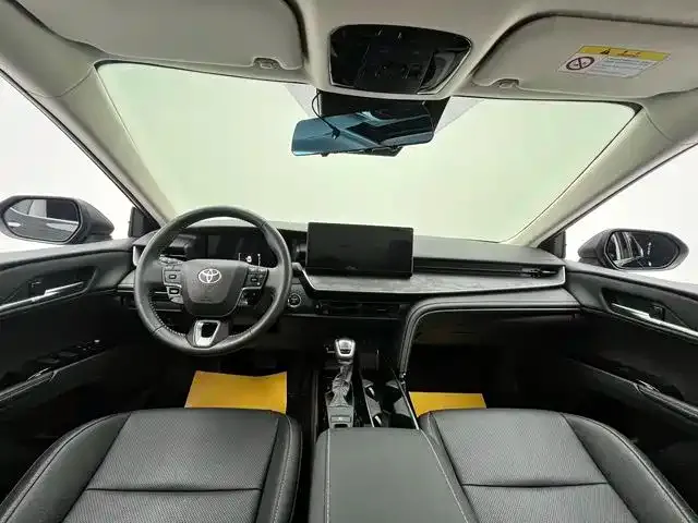 Toyota Camry 2025 из CN, фото 10