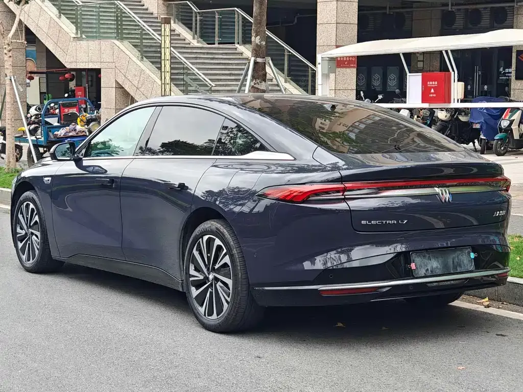 Buick Electra L7 2025 из CN, фото 7