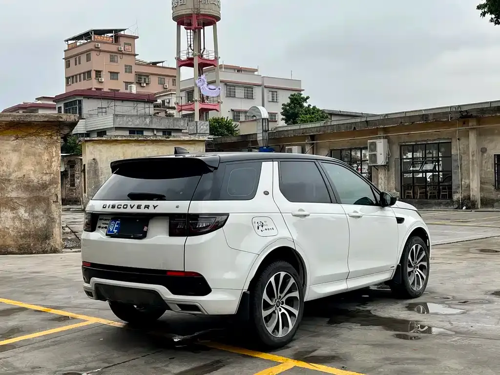 Land Rover Discovery Sport — фото 7