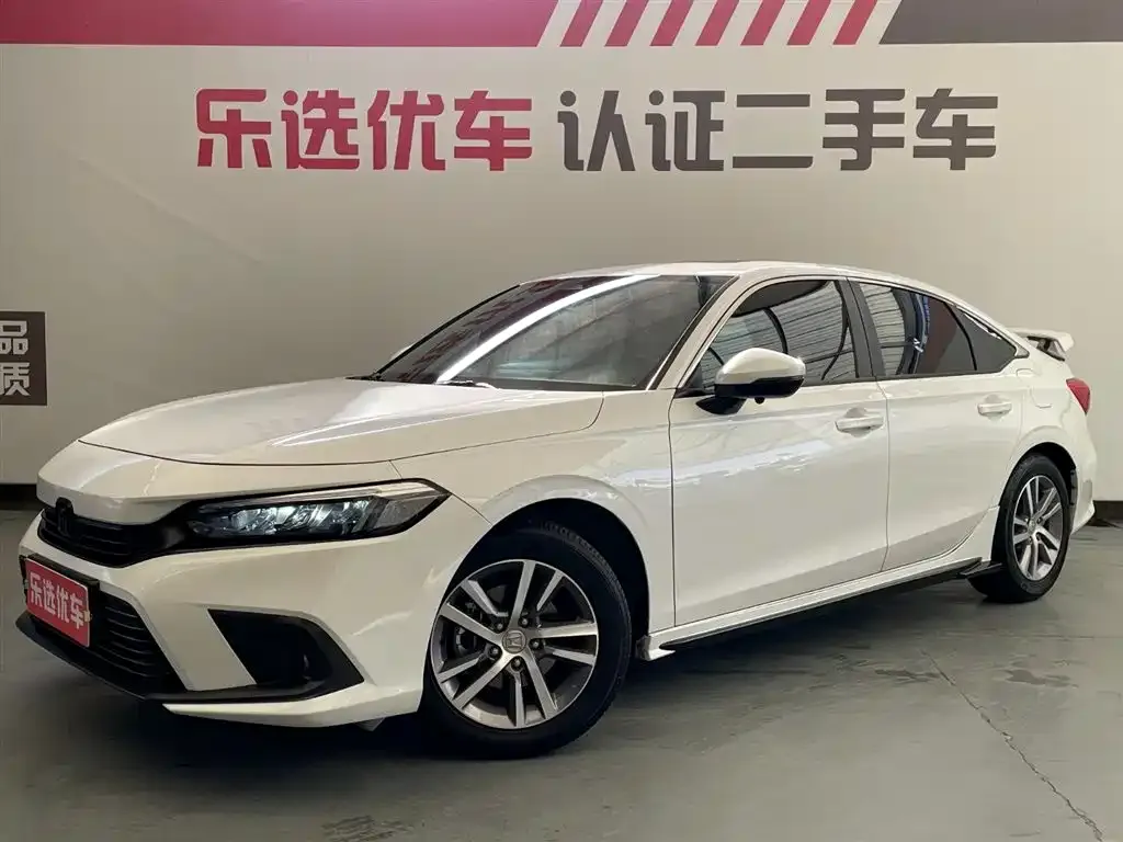 Honda Civic — фото 1