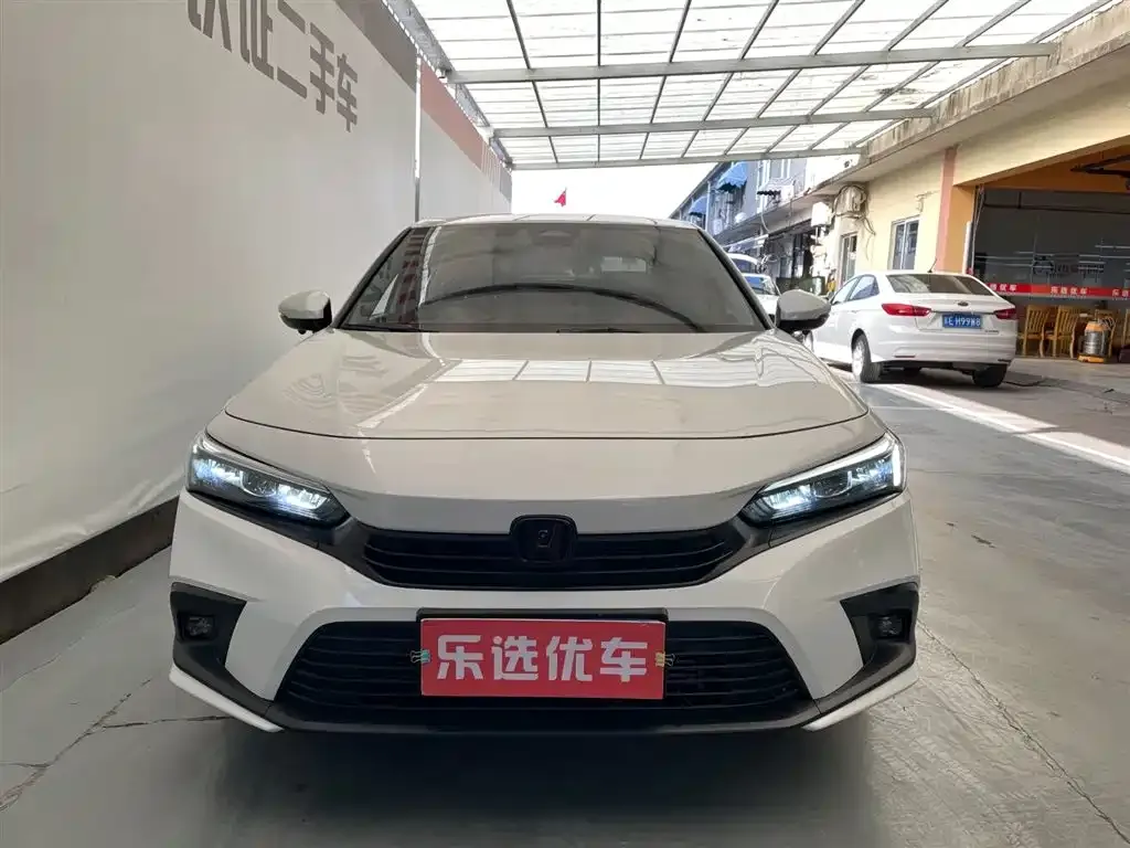 Honda Civic — фото 8