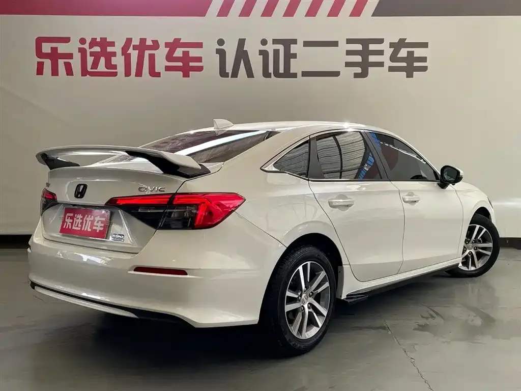 Honda Civic — фото 5
