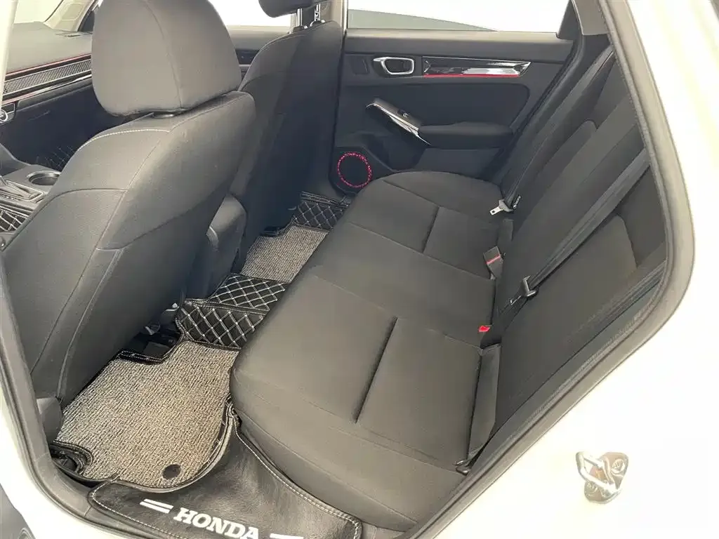 Honda Civic — фото 3