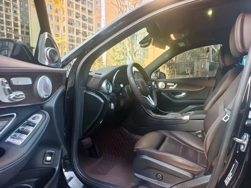 Mercedes-Benz GLC 2023 из CN, фото 2