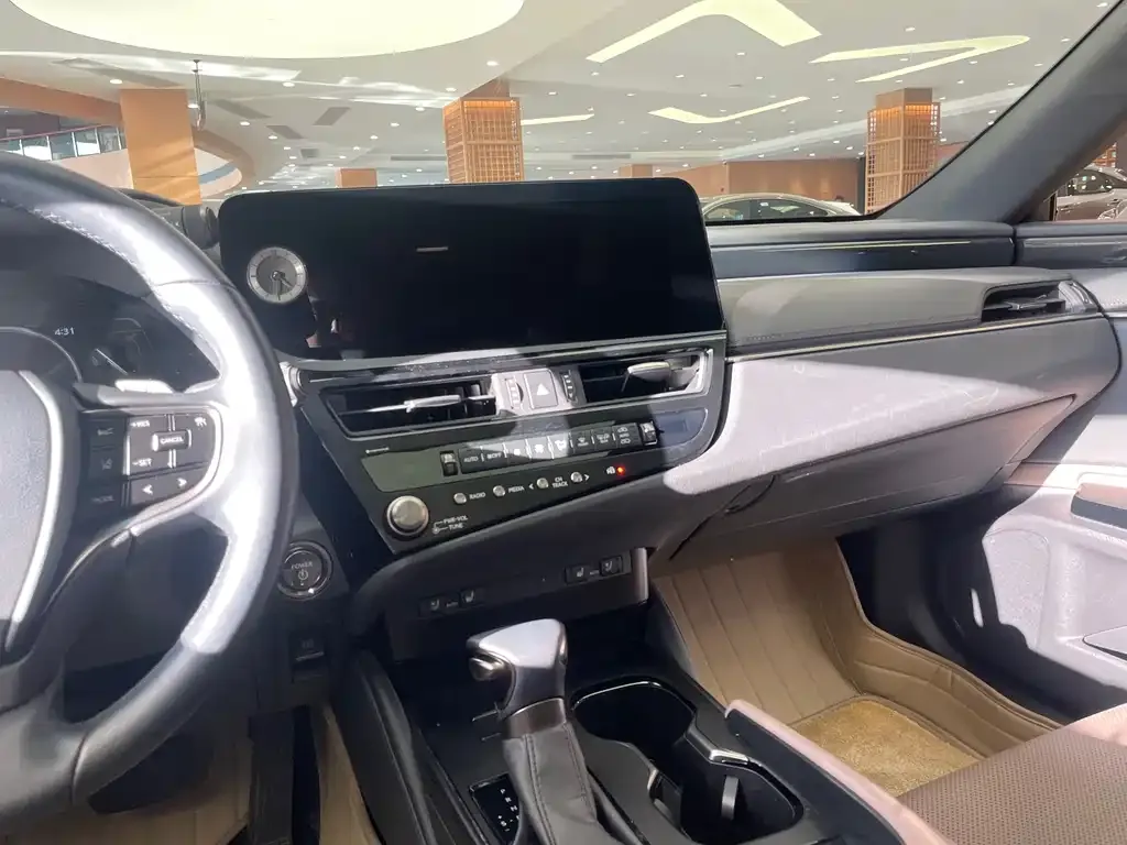 Lexus ES 2024 из CN, фото 5