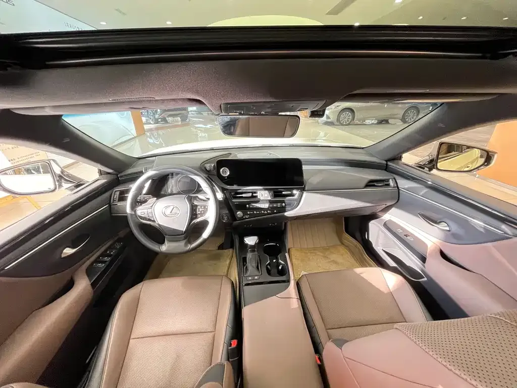 Lexus ES 2024 из CN, фото 9