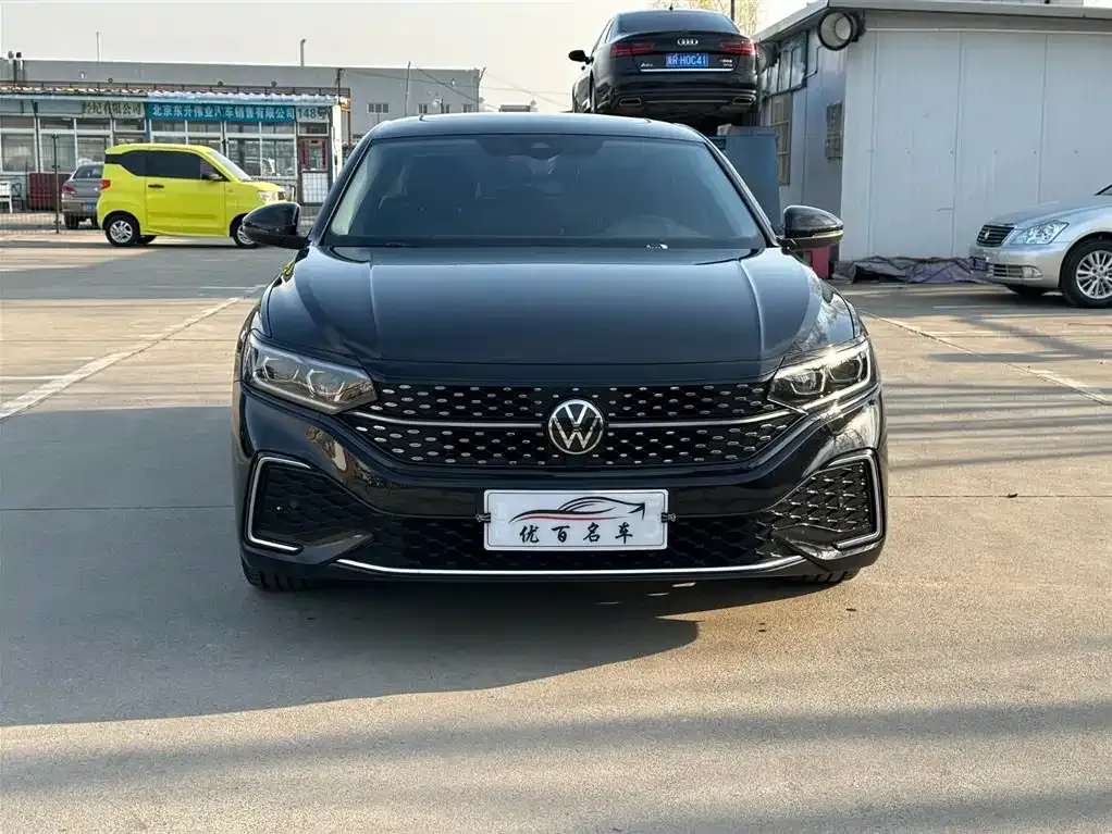 Volkswagen Passat — фото 6