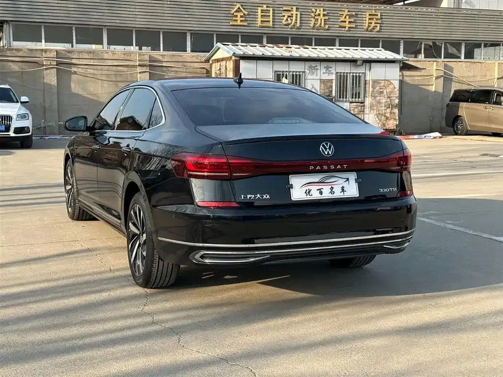 Volkswagen Passat — фото 8