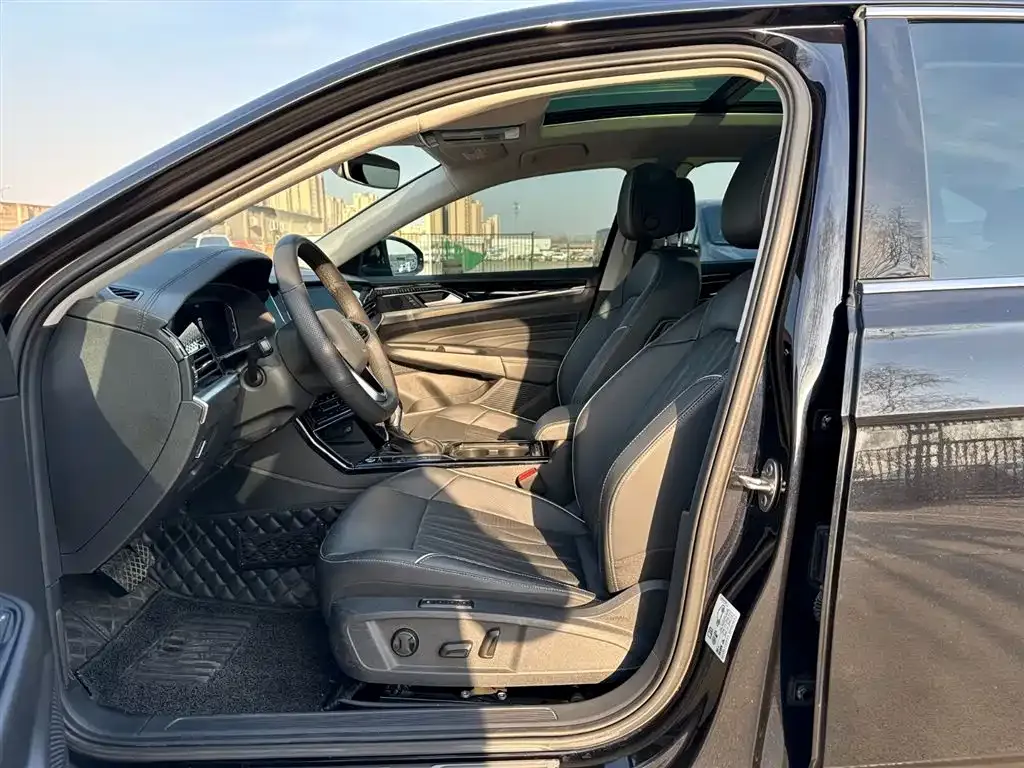 Volkswagen Passat — фото 5