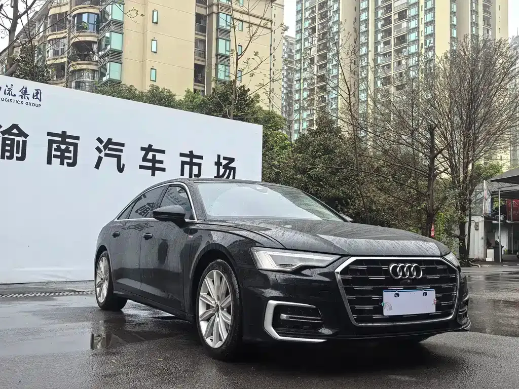 Audi A6L — фото 10