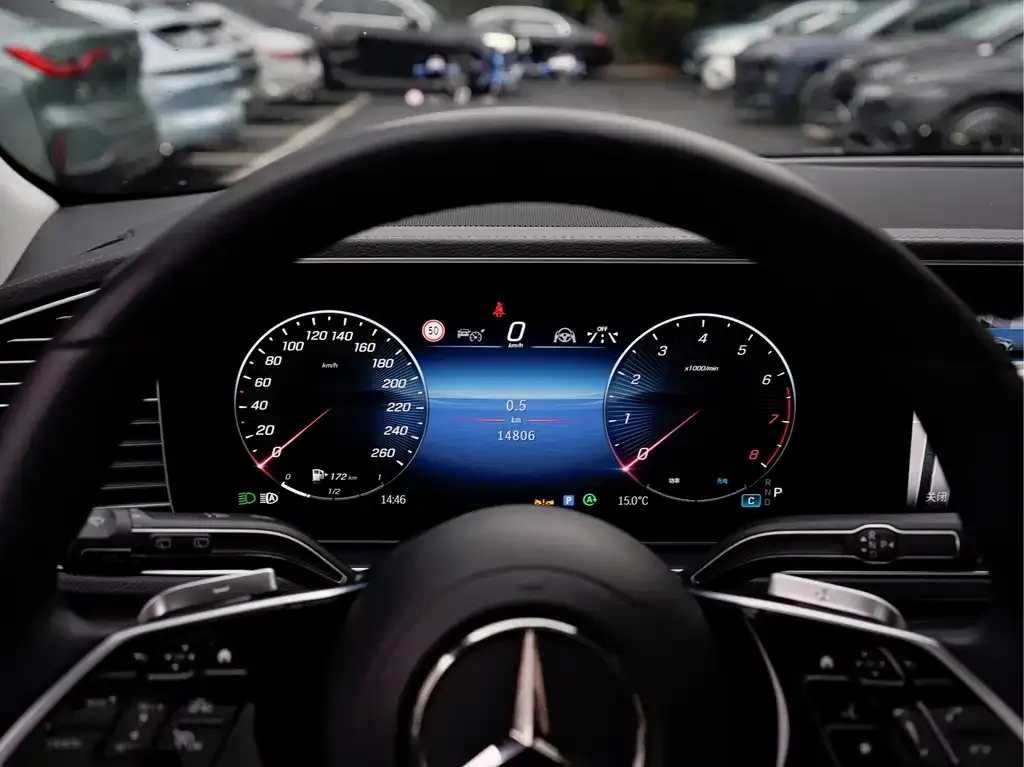 Mercedes-Benz GLE — фото 5