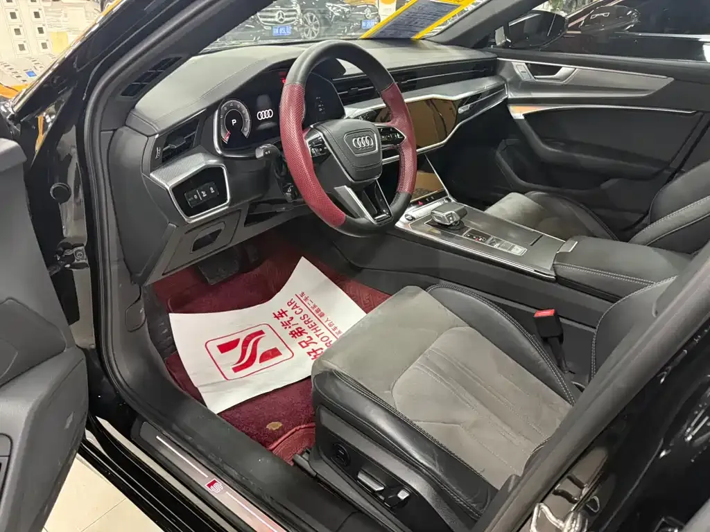 Audi A6L 2023 из CN, фото 6