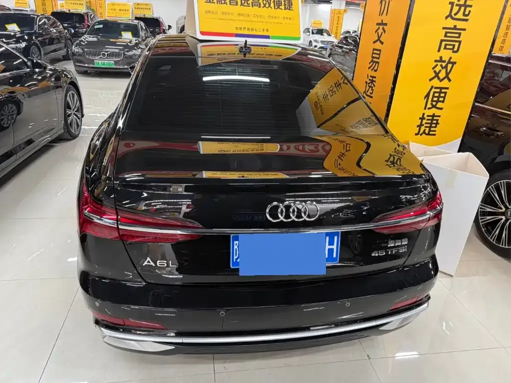 Audi A6L 2023 из CN, фото 5