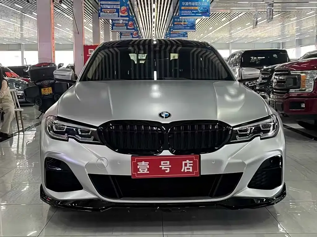 BMW 3 Series 2022 из CN, фото 6