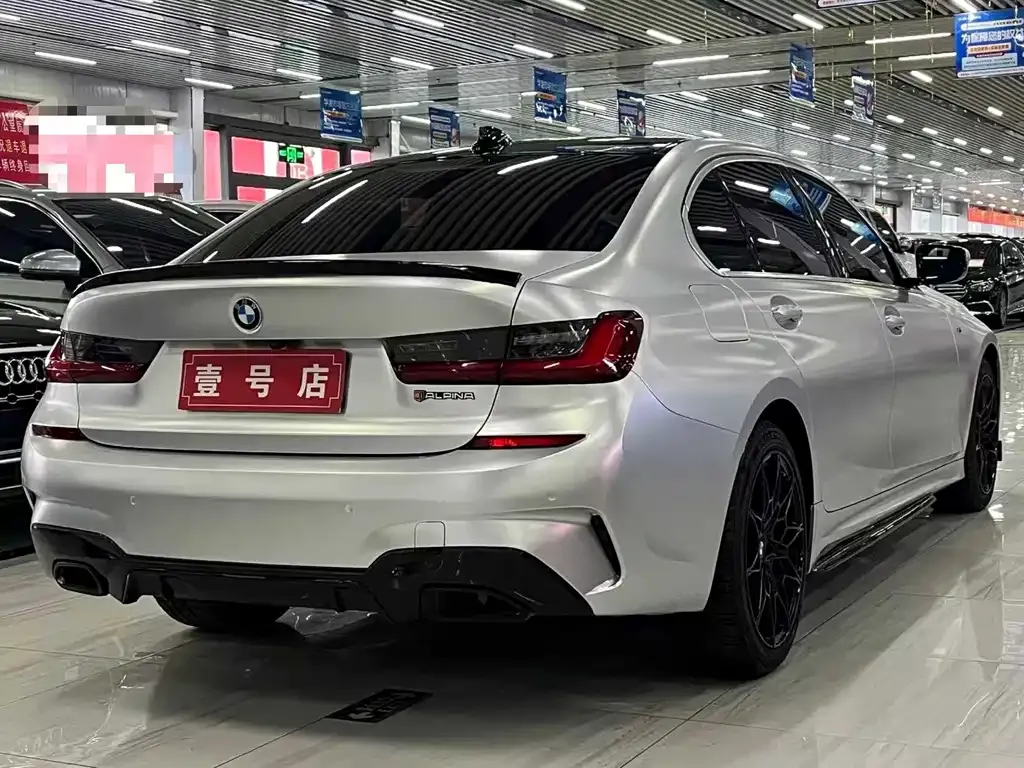 BMW 3 Series 2022 из CN, фото 9