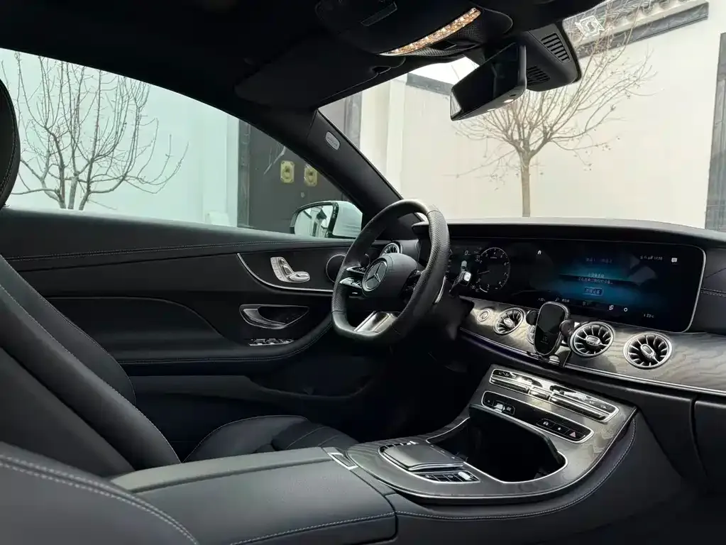 Mercedes-Benz E-Class (Import) 2023 из CN, фото 4