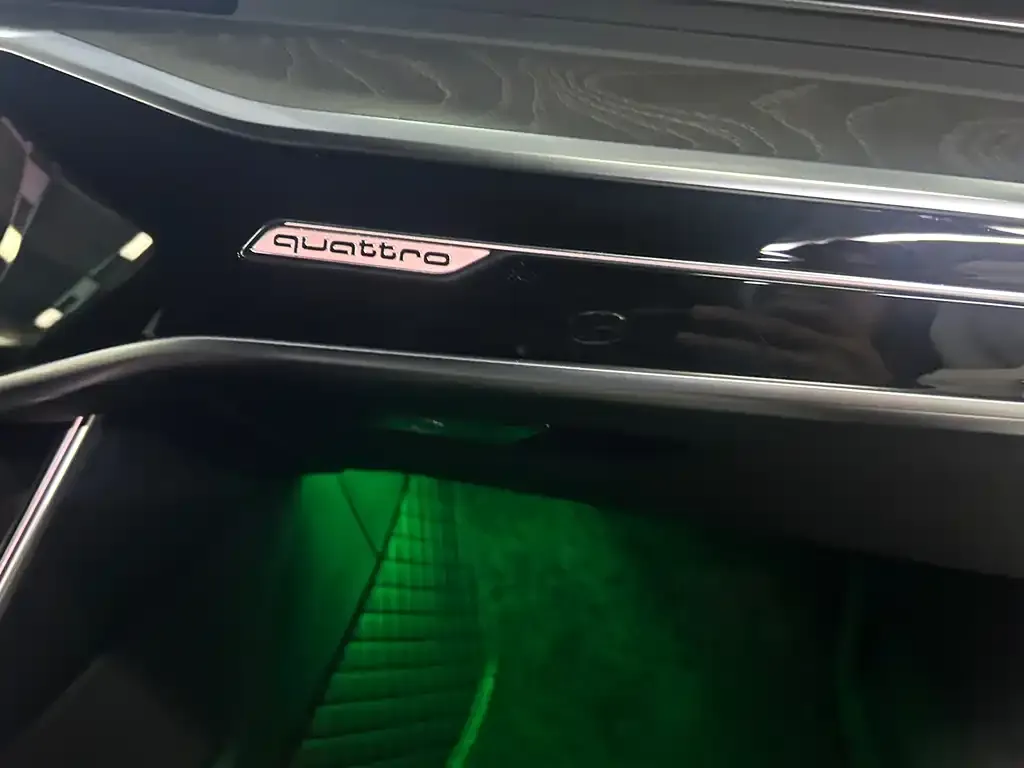 Audi A6L 2023 из CN, фото 2