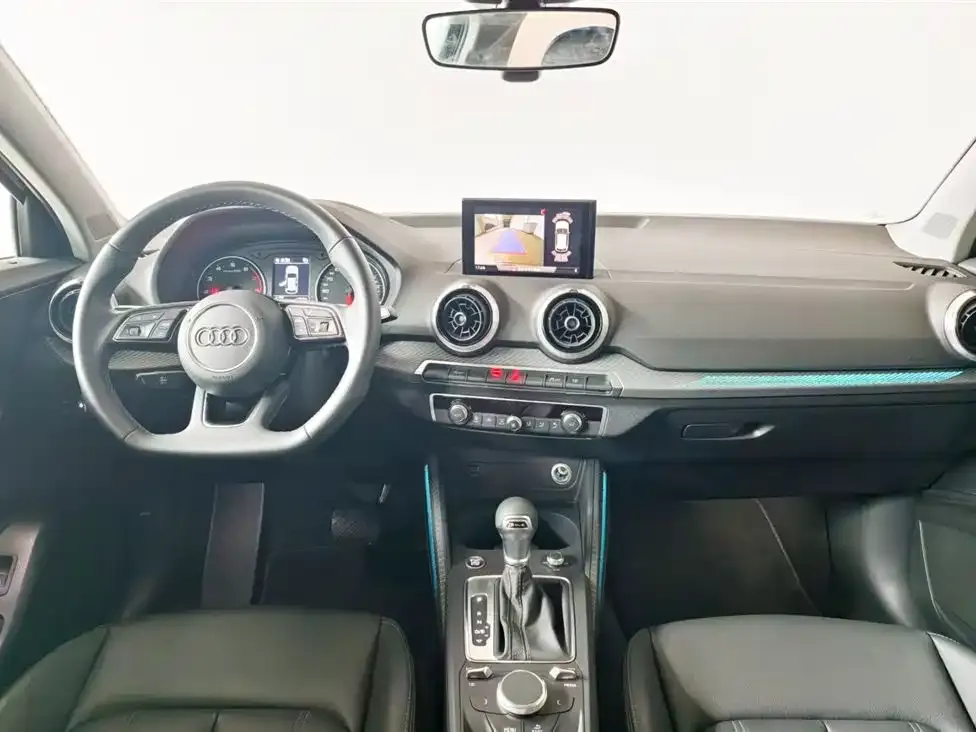 Audi Q2L 2024 из CN, фото 7