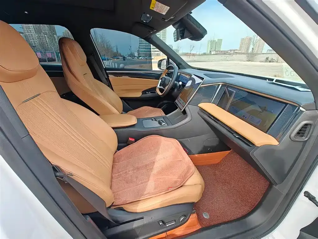 Geely Galaxy L7 — фото 10