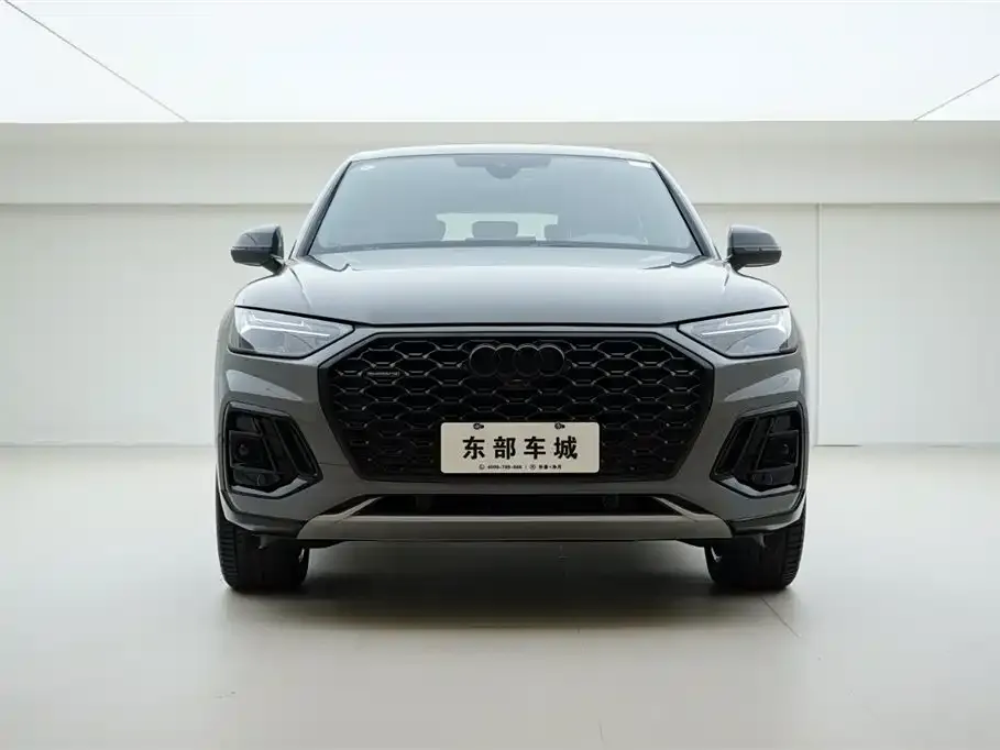 Audi Q5L Sportback — фото 4