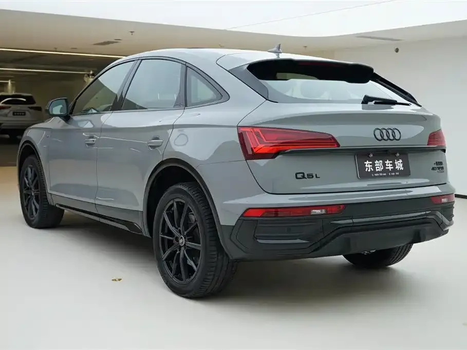Audi Q5L Sportback — фото 3