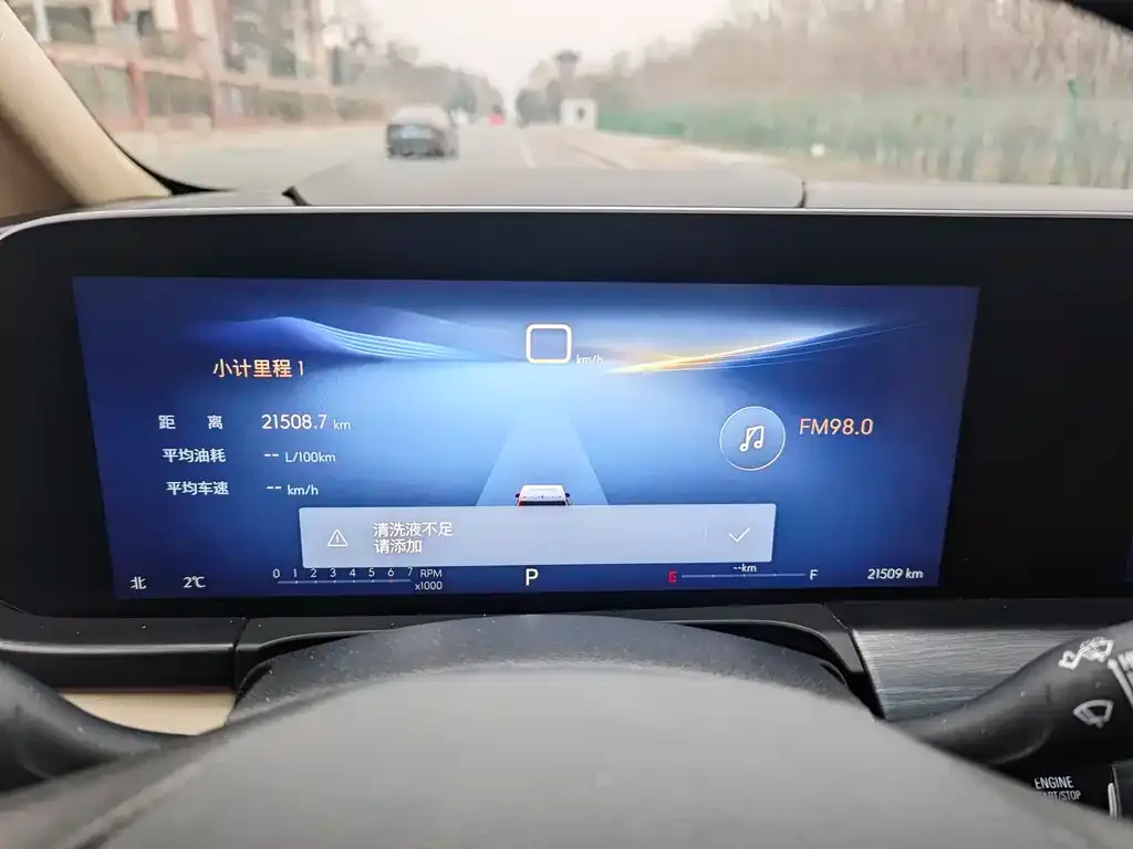 Buick GL8 2023 из CN, фото 2