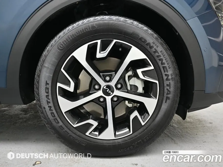Kia Sportage — фото 10