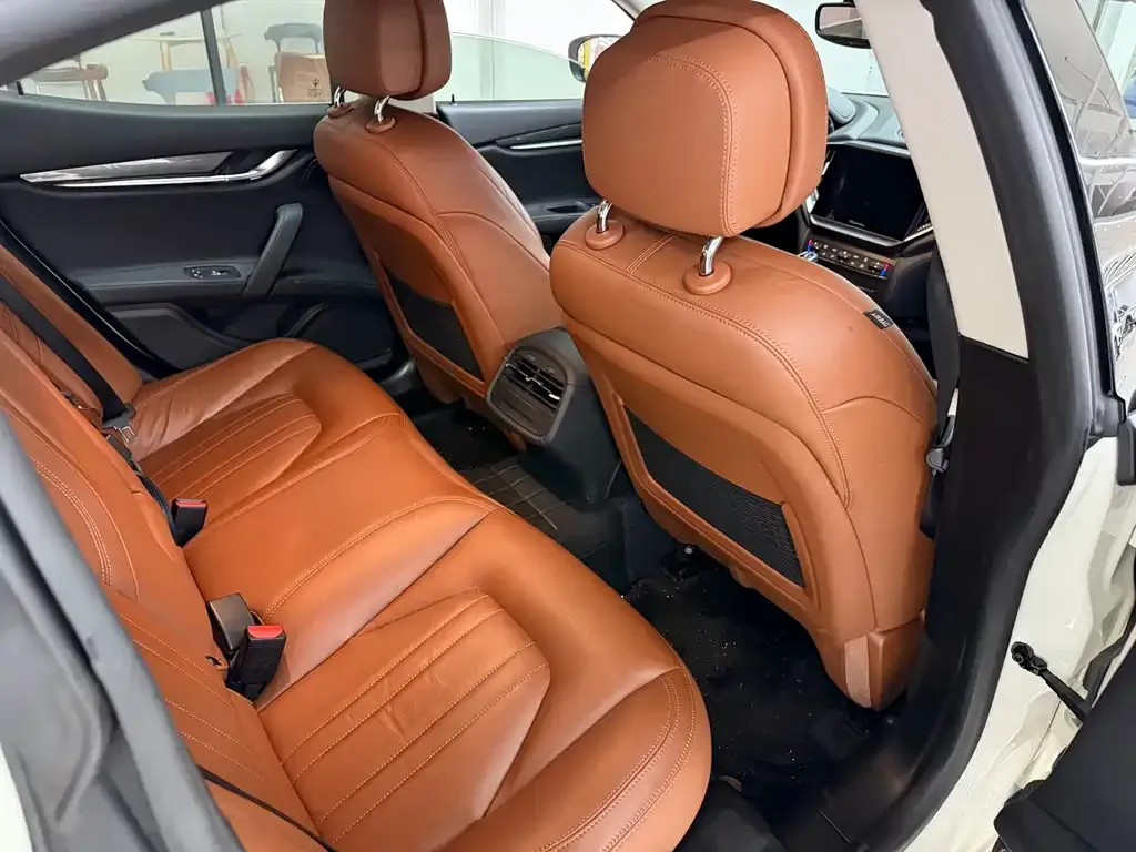 Maserati Ghibli — фото 4