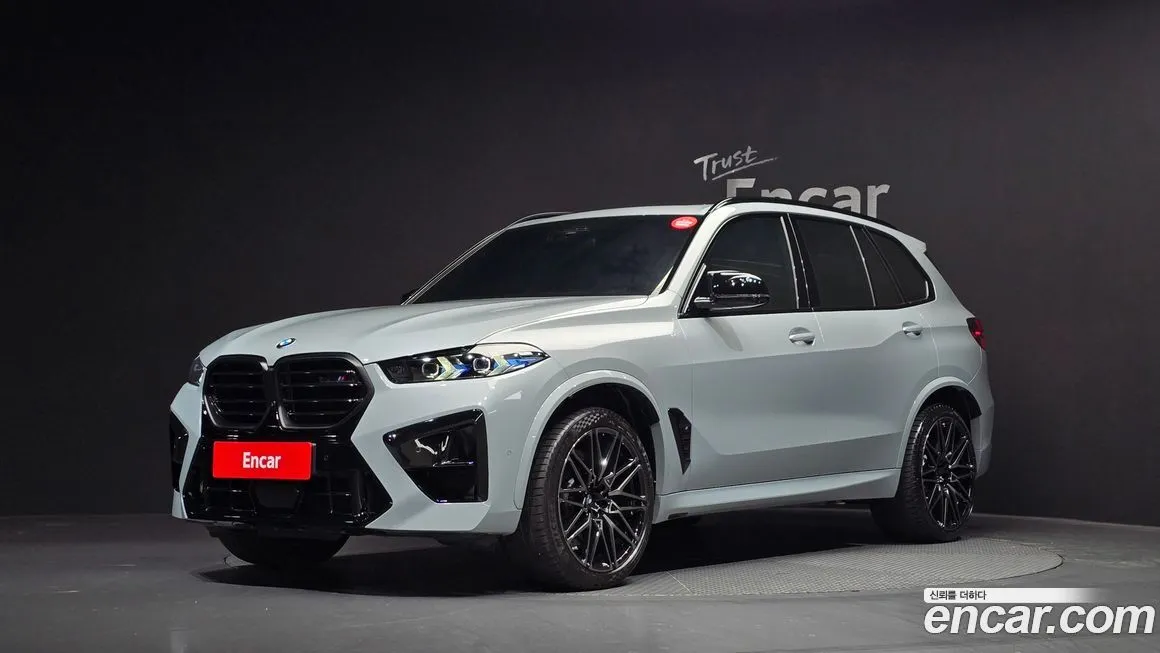 BMW X5M — фото 1