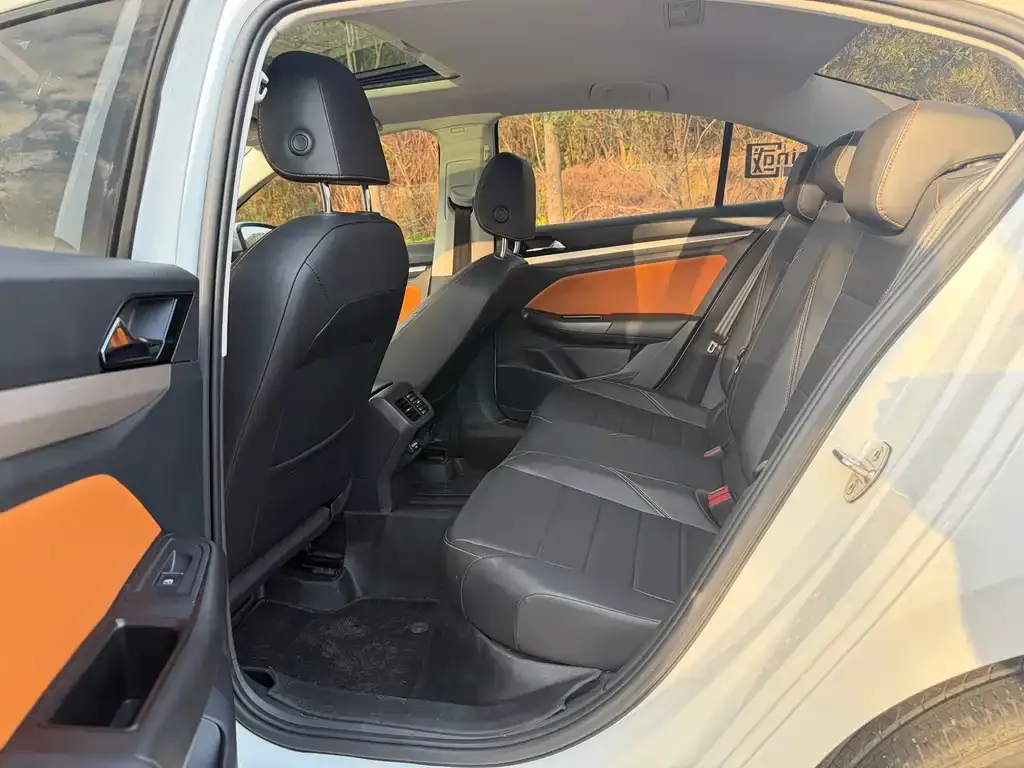 Volkswagen Bora 2022 из CN, фото 5
