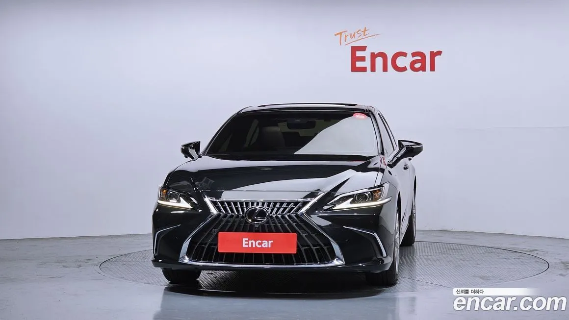 Lexus ES 2023 из KR, фото 2