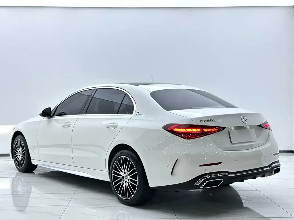 Mercedes-Benz C-Class — фото 8