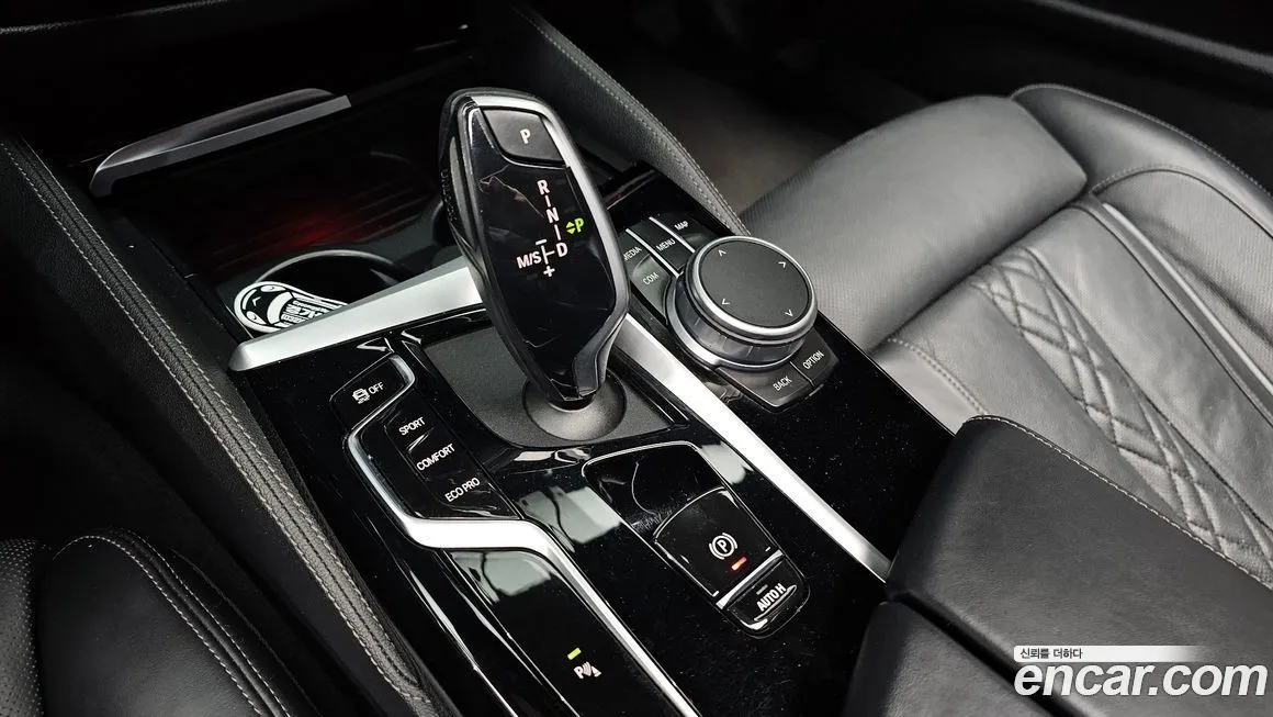BMW 5-Series 2022 из KR, фото 10